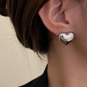 NEW Silver Heart Stainless Steel Romantic Vintage Inspired Large Stud Earrings